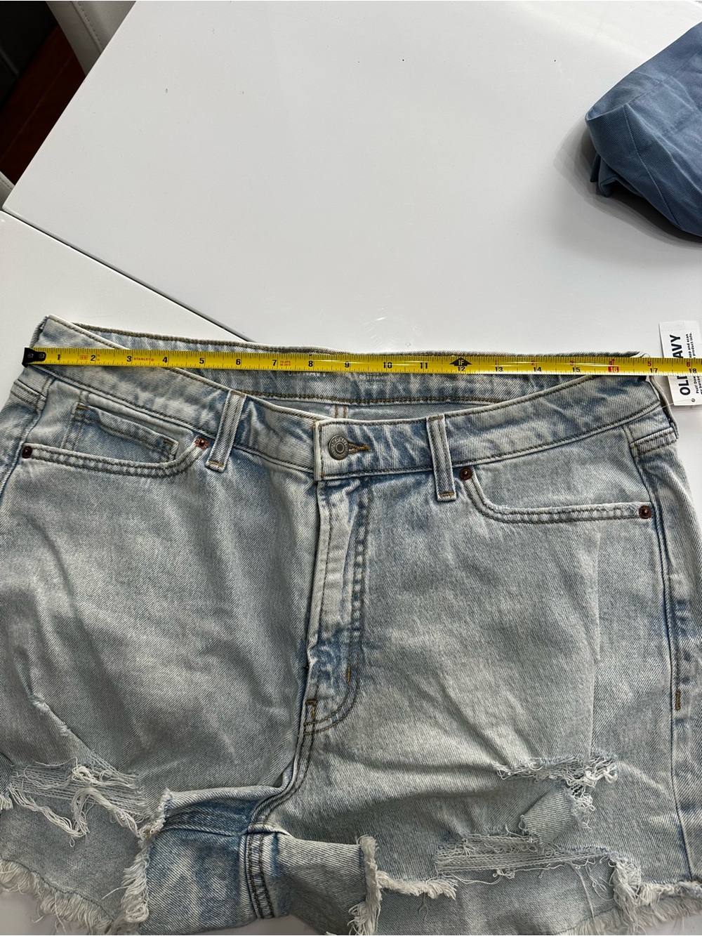 Old Navy Lot - 3 Shorts - 2 Jeans (12 & 13 Tall/Long) - Picture 15 of 16